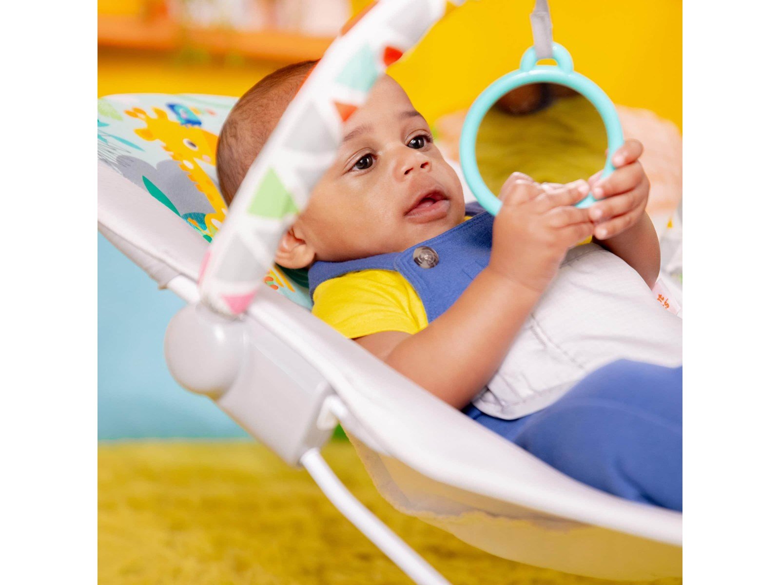 Bright Starts Safari Fun™ - Vibrating Bouncer Bright Starts Safari Fun™ - Vibrating Bouncer